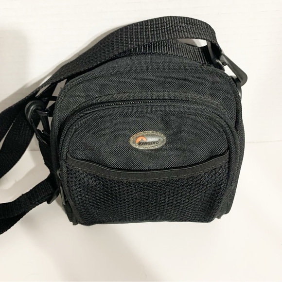 LOWEPRO Express Series EX60 Digital Camera Case Gadget Bag Zip Closure Durable - Picture 3 of 13